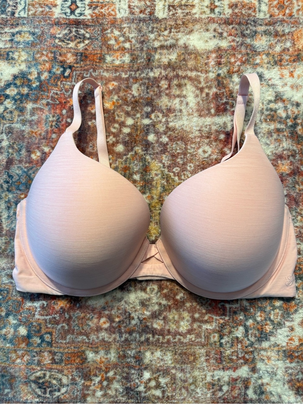 Victoria’s Secret Perfect Shape T-Shirt Bra Light Pink 34DD Convertible Straps